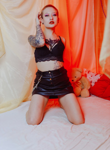 I'm like a delicate flower with thorns
