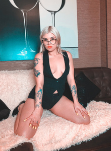 Sexy ))