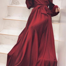 Red dress wanted !