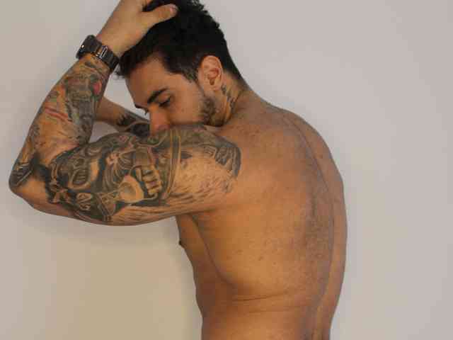 AlexBoykaa