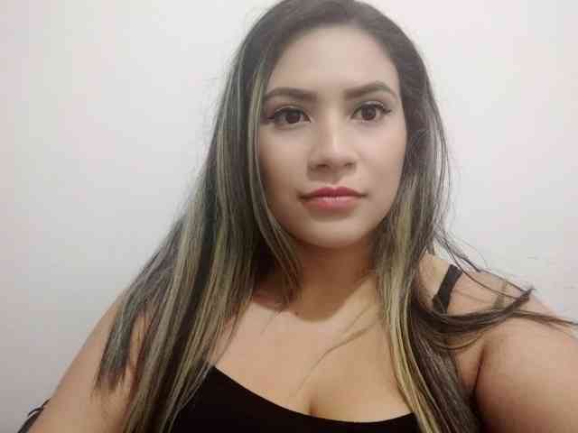 Amelia-Jhons