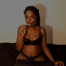 StrawberyLips