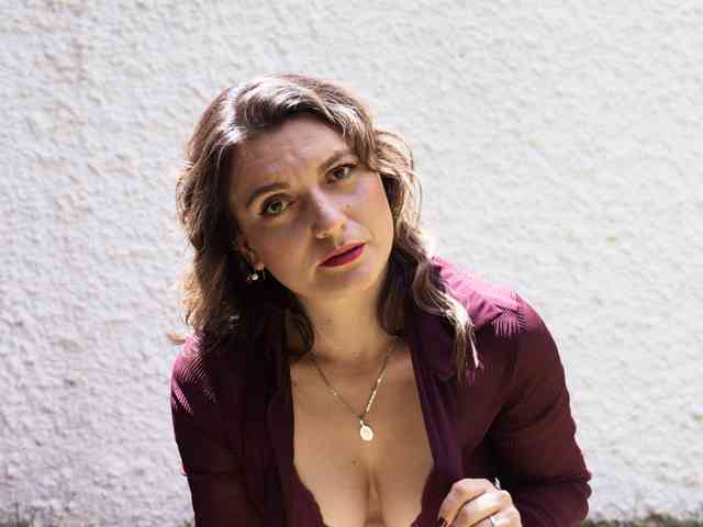 Amie-Adams