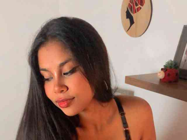 ayana-boobs