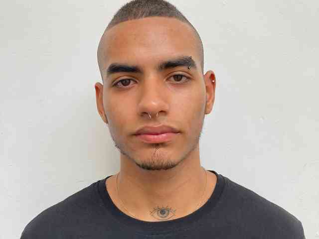 AaronGreyxxx