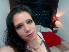 Sara-horny1