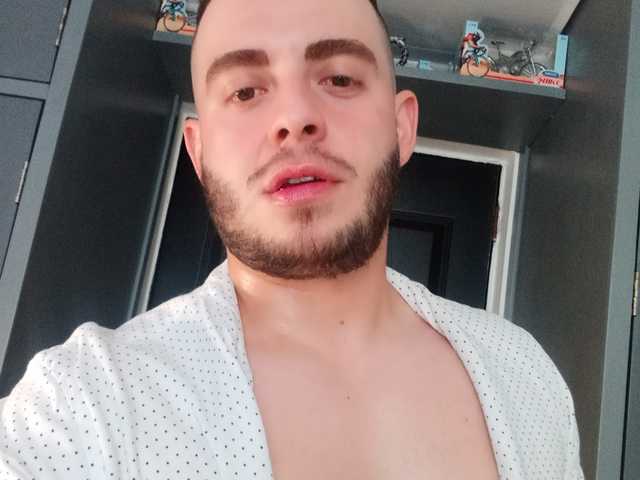 Georgealpha83