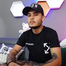 DereekJones