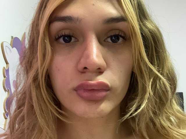 MelannyBigass