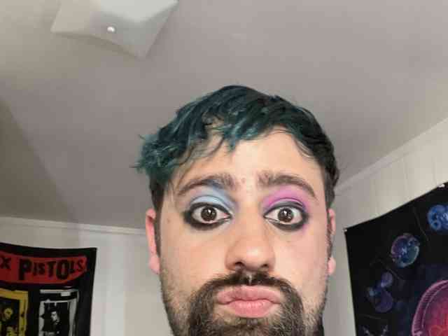 Emosexual22
