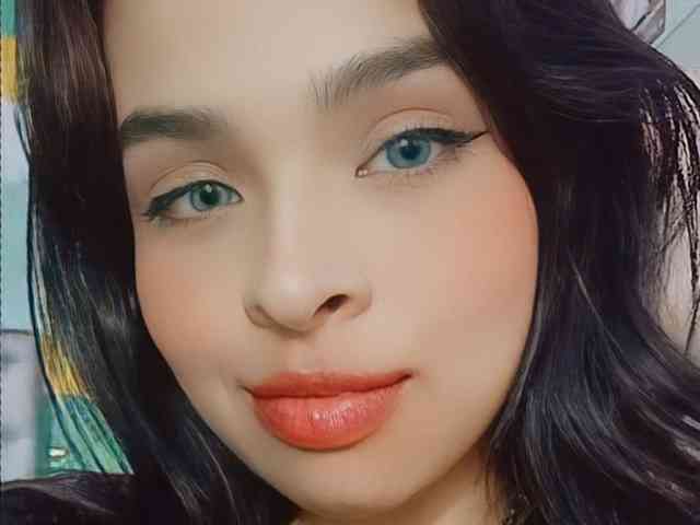 LiaCooper18