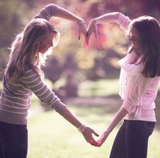 sindi-and-emi