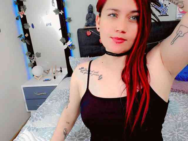 sexypeliroja1