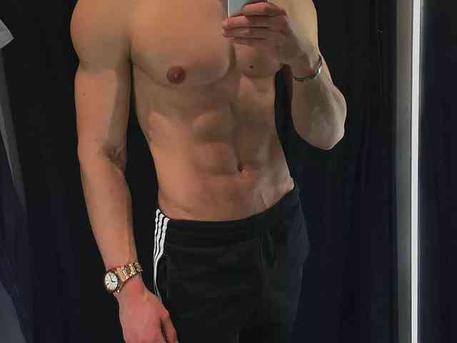 SubmissiveSlave