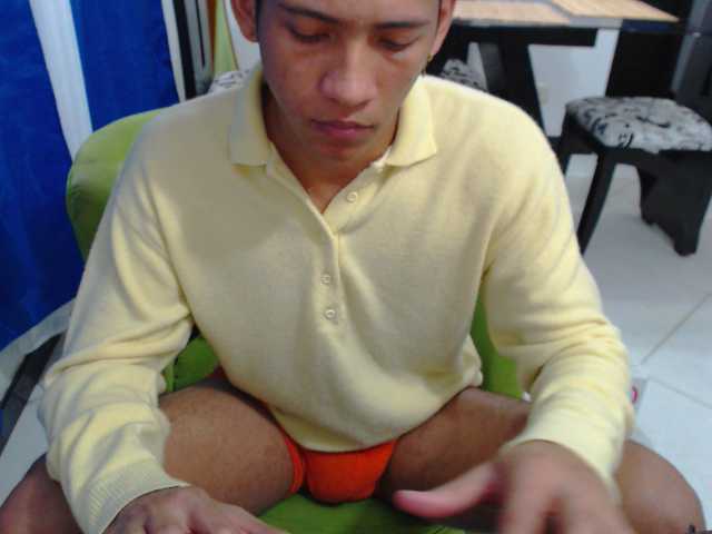 Tomhot23