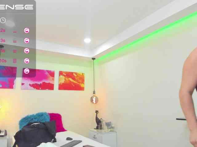 Pink-chloe