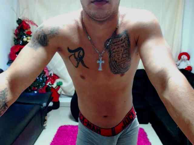 DicksShowedXx