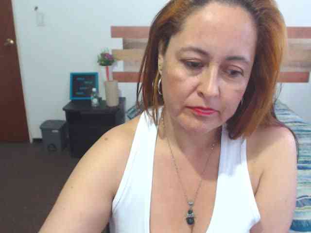 yesenia1975