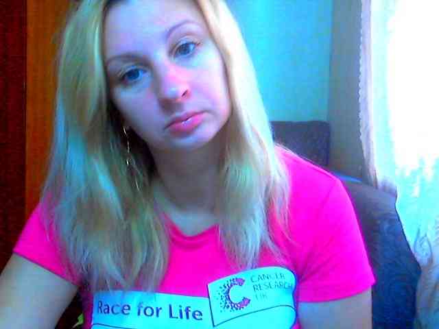 BustyBlondy