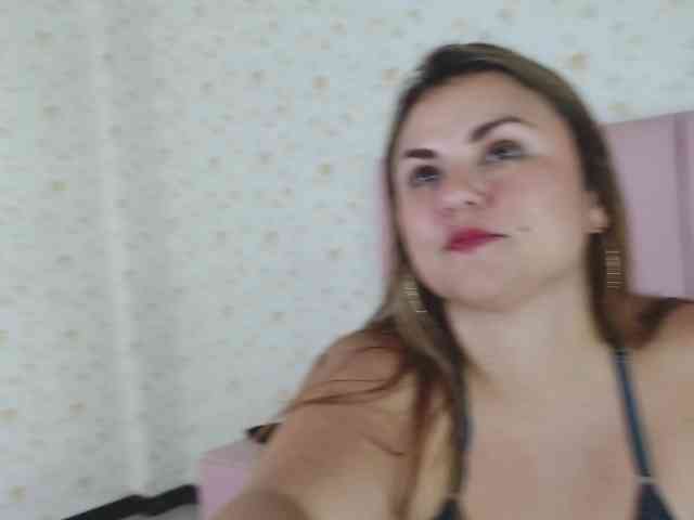 andreina-702