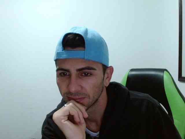 alex-hot5