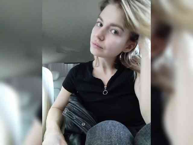 JuliaLoves1