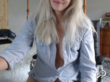 3 snimak modela blondewife