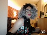 8 snimak modela NylonDea