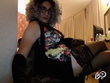 13 snimak modela NylonDea
