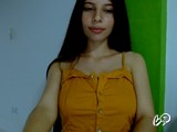 16 snimak modela Elizahotblue