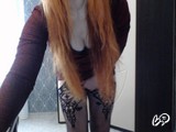 6 snimak modela Ladyredhot