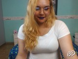 17 snimak modela Sara_honey