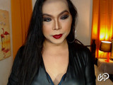 18 snimak modela QueenOdette