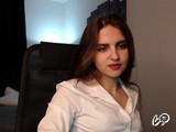 16 snimak modela Taniana