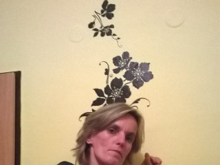 I'm A Live Cam Lovable Woman, I Am A Brunette And My BongaCams Name Is Issis45