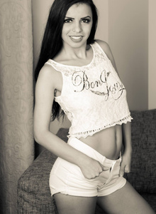 JuliaHayes photo 4061705 thumbnail