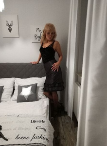 Dixie_Sutton photo 3039845 thumbnail