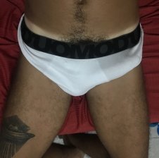 shoulders down amature swingers voyour porn too seemed me