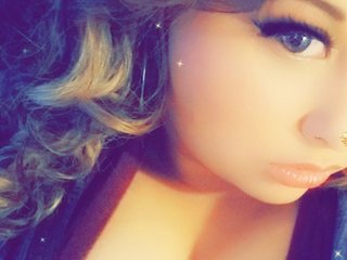 I Come From Dallas, A Cam Irresistible Bimbo Is What I Am! My Age Is 20 Yrs Old