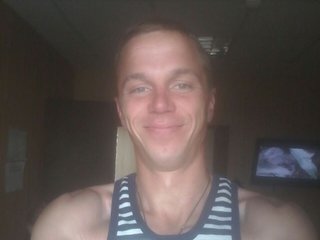 I Am A Brunette, 31 Is My Age 2