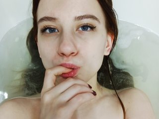 I'm A Live Chat Cute Honey! I Am A Brunette! My BongaCams Name Is Victory-80lvl