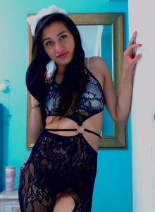 vicktoria_hot kiss for you photo 4430914