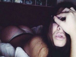 I'm 24 And My Model Name Is Malica