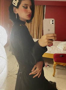 Georgina-Knox photo 5653291 thumbnail