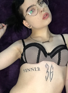 PrayForMolly Я В БЕЛЬЕ И ЧУЛКАХ photo 4613885