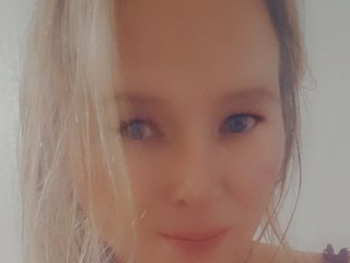 Texas Is Where I Come From! I'm A Camming Beautiful Sweet Thing And I Am A Blonde
