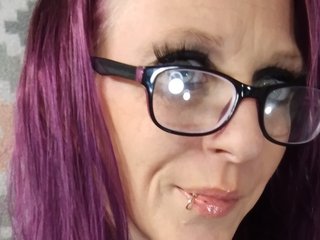 I Am A Redhead! I'm A Webcam Sensual Sweet Thing, My Age Is 33 Yrs Old