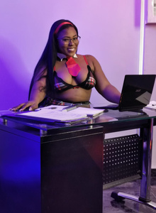 BonieBrown photo 5223507 thumbnail