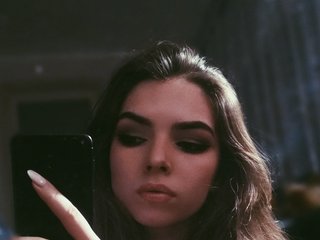 My Age Is 20 Years Old And I'm A Live Chat Engaging Babe And At BongaCams People Call Me Violetta2000