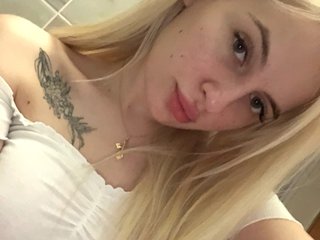 SweetBlondie1